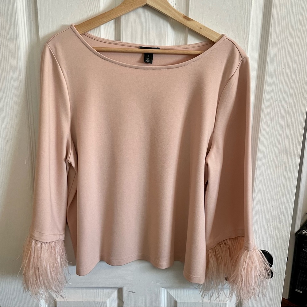 NWOT - Halogen Blush Pink Feathered Top
